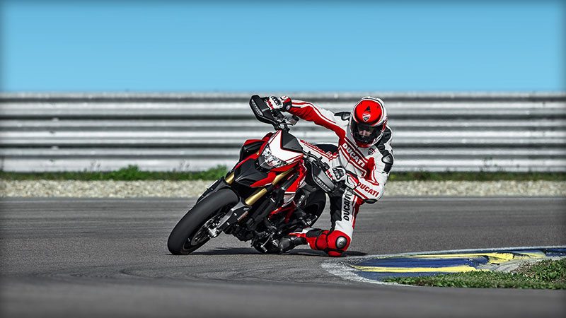 2018 Ducati Hypermotard 939 SP in Ramsey, Minnesota - Photo 8