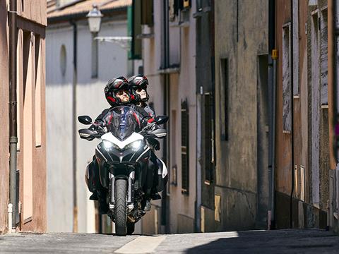2021 Ducati Multistrada 950 S Spoked Wheel in Portland, Oregon - Photo 11