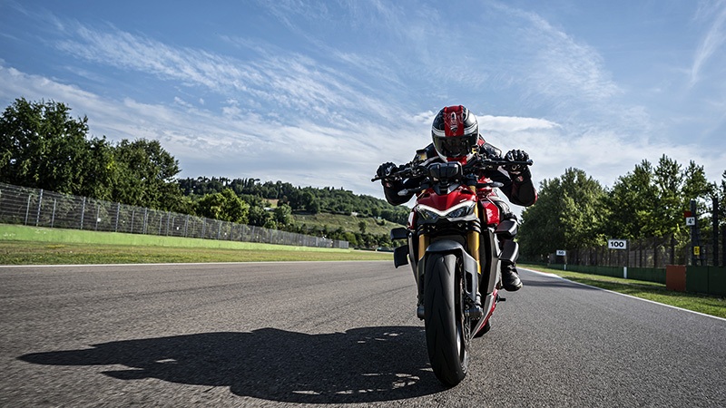 2021 Ducati Streetfighter V4 S in Portland, Oregon - Photo 9