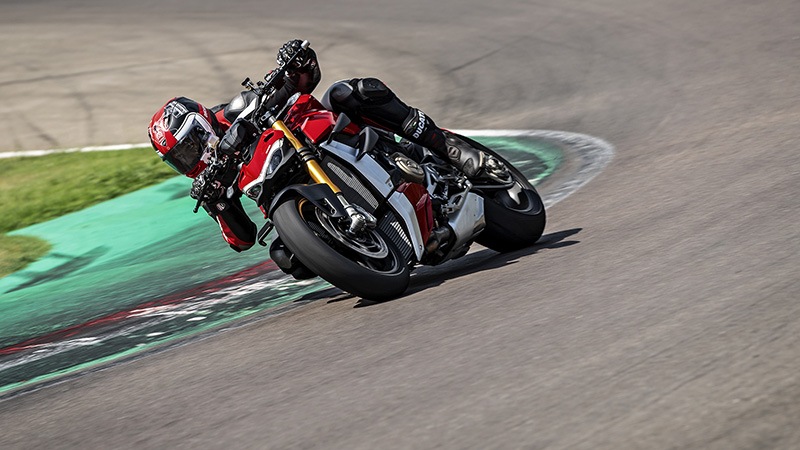 2021 Ducati Streetfighter V4 S in Portland, Oregon - Photo 12