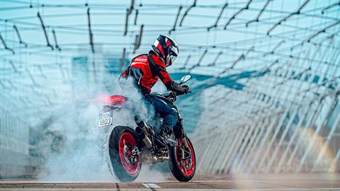 2022 Ducati Monster + in Portland, Oregon - Photo 5