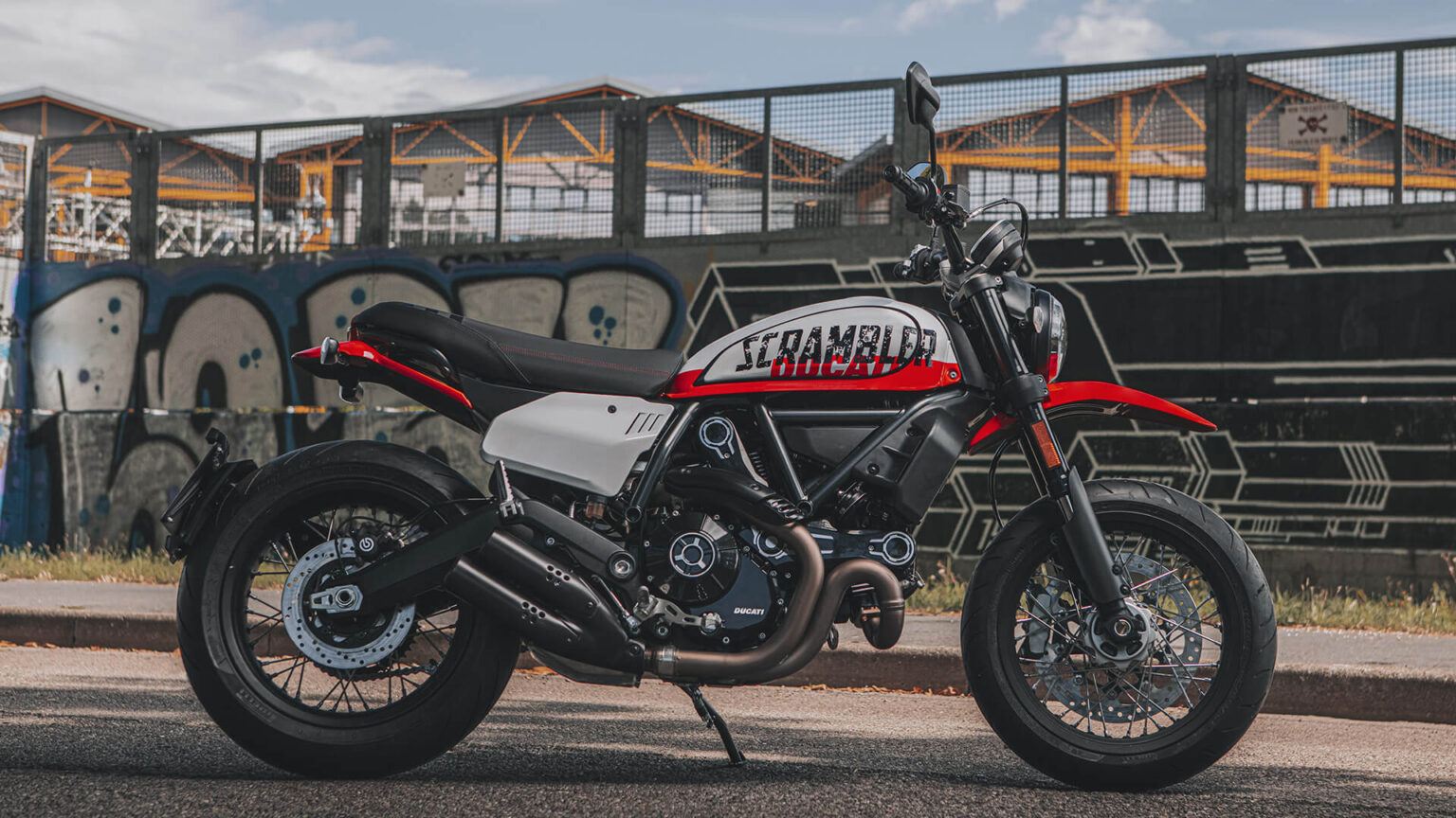 2023 Ducati Scrambler Urban Motard in Chattanooga, Tennessee - Photo 11