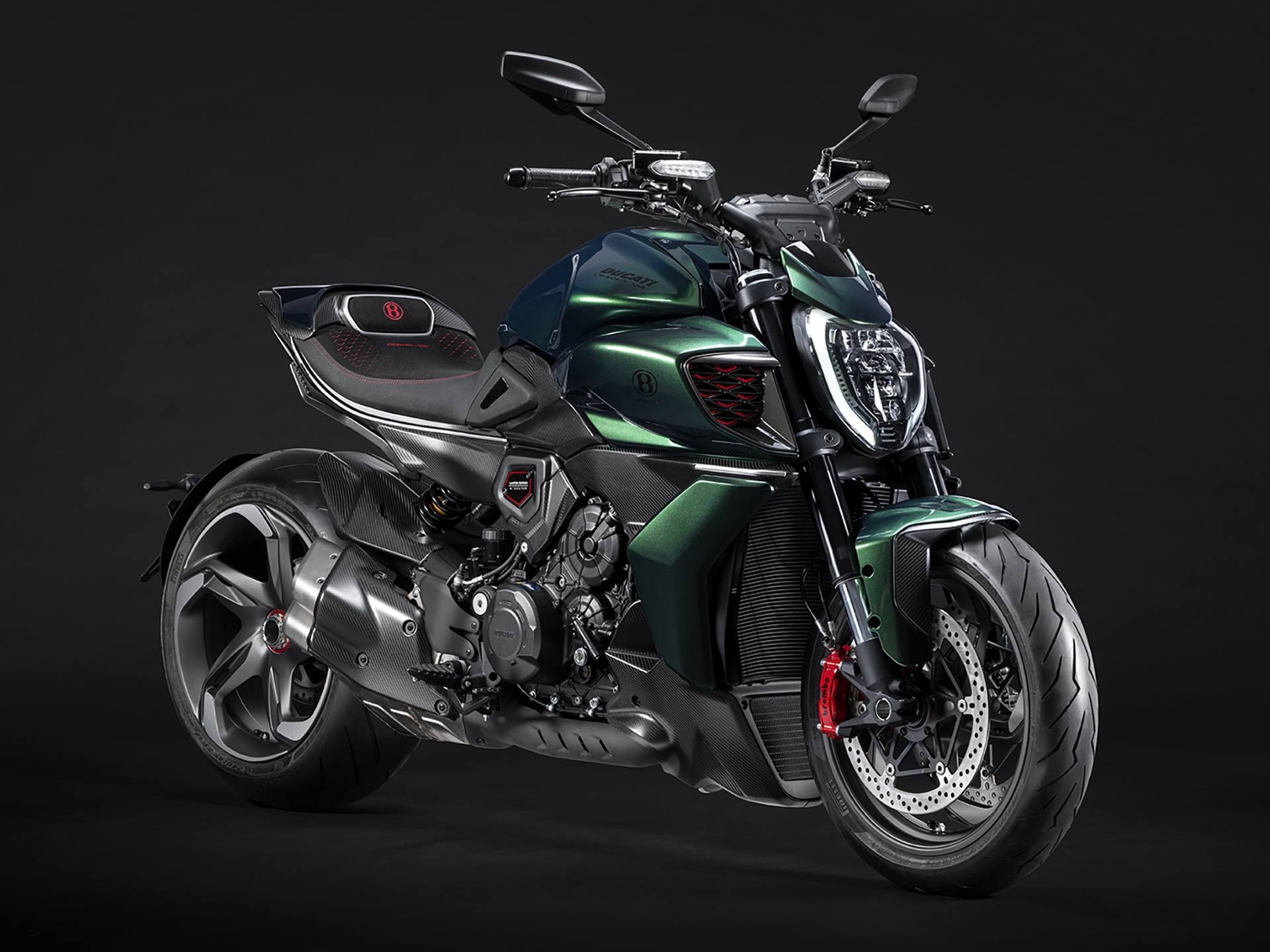 2024 Ducati Diavel For Bentley in Portland, Oregon - Photo 4