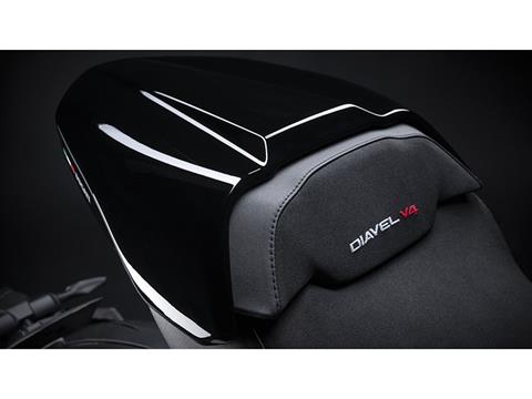 2024 Ducati Diavel V4 in Portland, Oregon - Photo 9