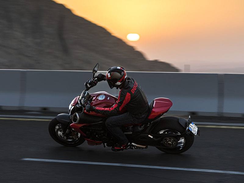 2024 Ducati Diavel V4 in Portland, Oregon - Photo 17