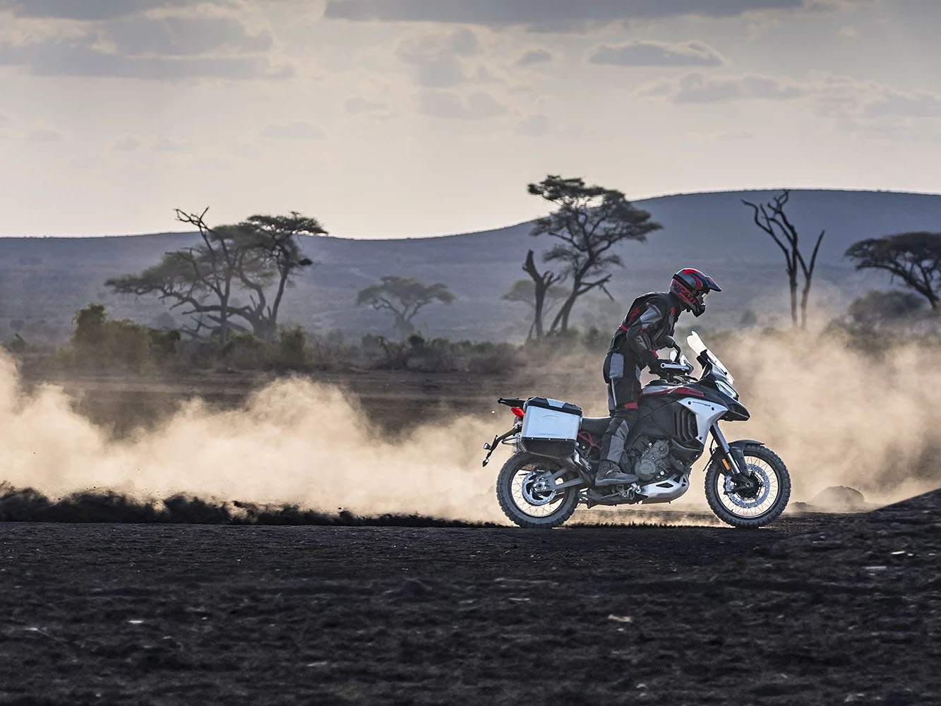 2024 Ducati Multistrada V4 Rally Adventure Travel & Radar in Portland, Oregon - Photo 7