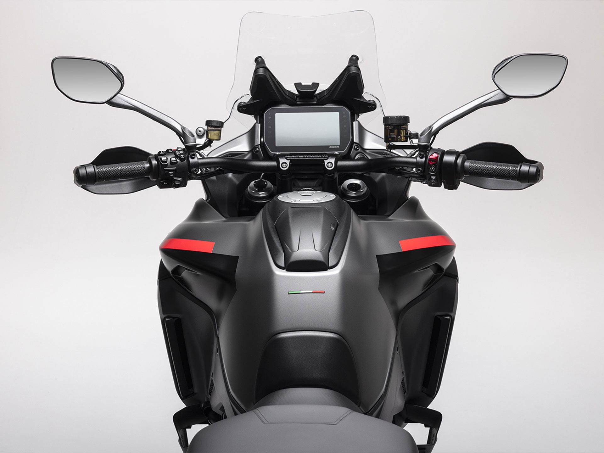2024 Ducati Multistrada V4 S Grand Tour in Portland, Oregon - Photo 13