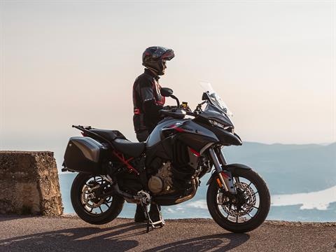 2024 Ducati Multistrada V4 S Grand Tour in Portland, Oregon - Photo 15