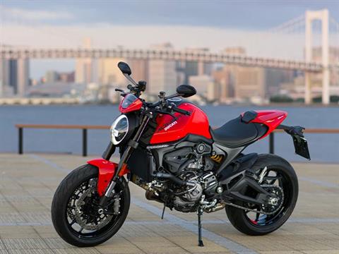 2024 Ducati Monster + in Portland, Oregon - Photo 10