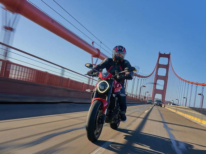2024 Ducati Monster + in Portland, Oregon - Photo 16