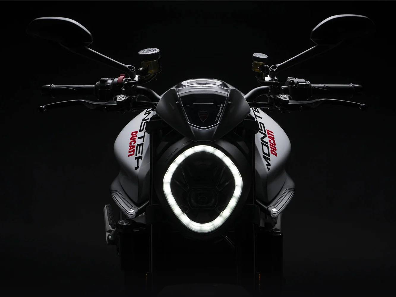 2024 Ducati Monster + in Washington, Utah - Photo 11