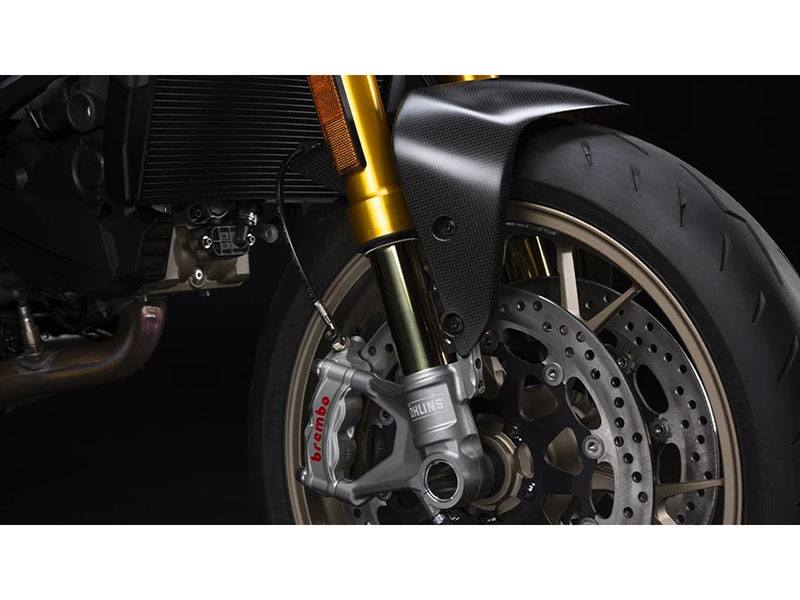 2024 Ducati Monster 30th Anniversario in Foxboro, Massachusetts - Photo 16