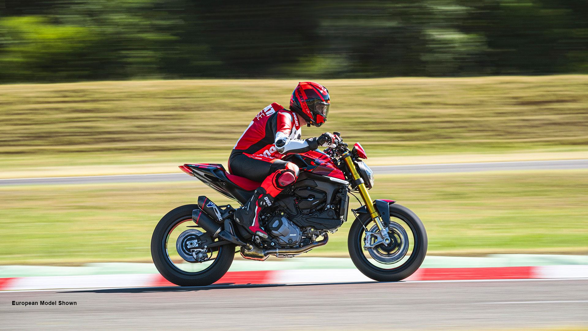 2024 Ducati Monster SP in Portland, Oregon - Photo 9