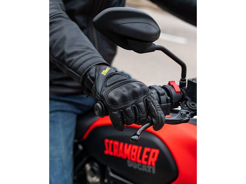 2024 Ducati Scrambler Full Throttle in Foxboro, Massachusetts - Photo 16