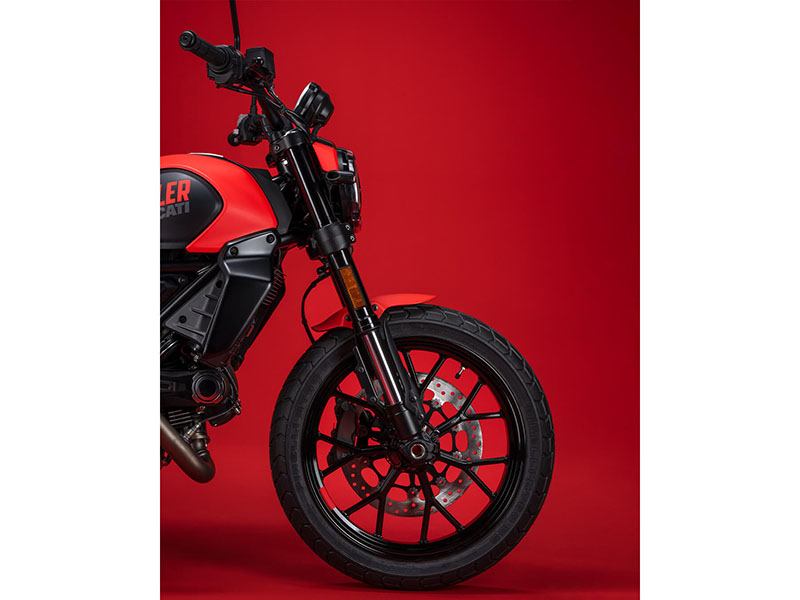 2024 Ducati Scrambler Full Throttle in Foxboro, Massachusetts - Photo 17