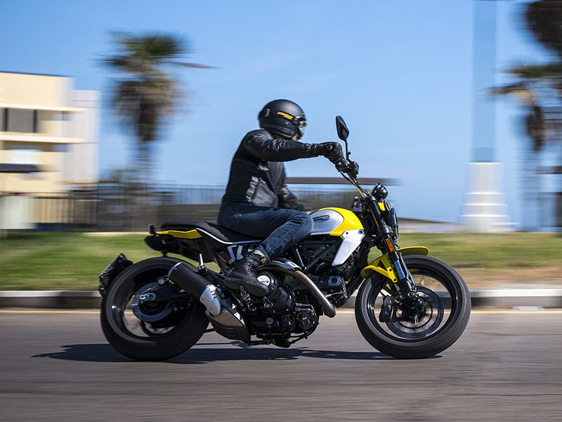 2024 Ducati Scrambler Icon in Portland, Oregon - Photo 15