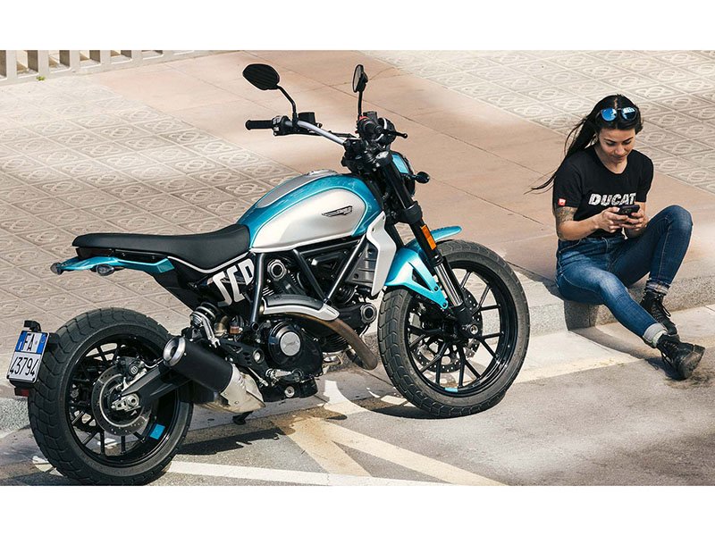2024 Ducati Scrambler Icon in Portland, Oregon - Photo 16