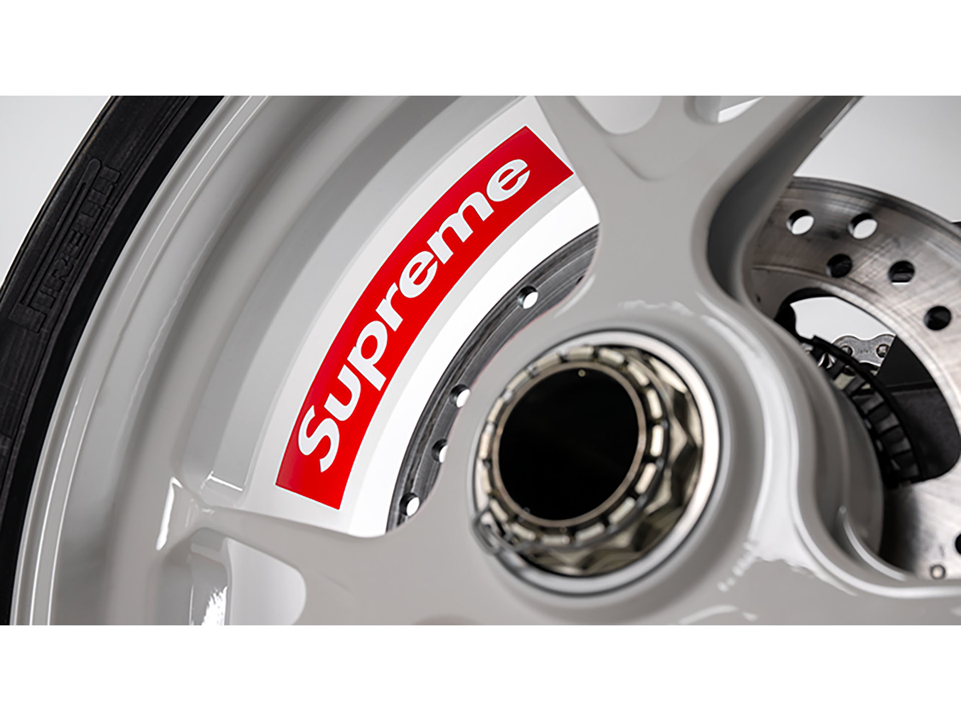 2024 Ducati Streetfighter V4 Supreme in Portland, Oregon - Photo 13