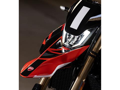 2024 Ducati Hypermotard 698 Mono RVE in Foxboro, Massachusetts - Photo 10