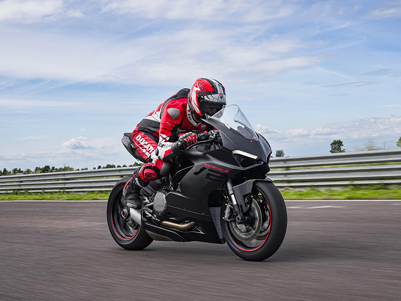New 2024 Ducati Panigale V2 Black on Black Motorcycles near Milwaukee