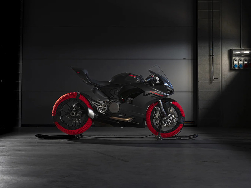 2024 Ducati Panigale V2 in Portland, Oregon - Photo 11