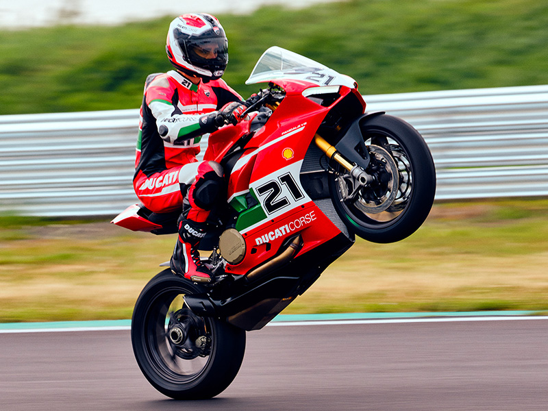 2024 Ducati Panigale V2 Bayliss 1st Championship 20th Anniversary in Portland, Oregon - Photo 16