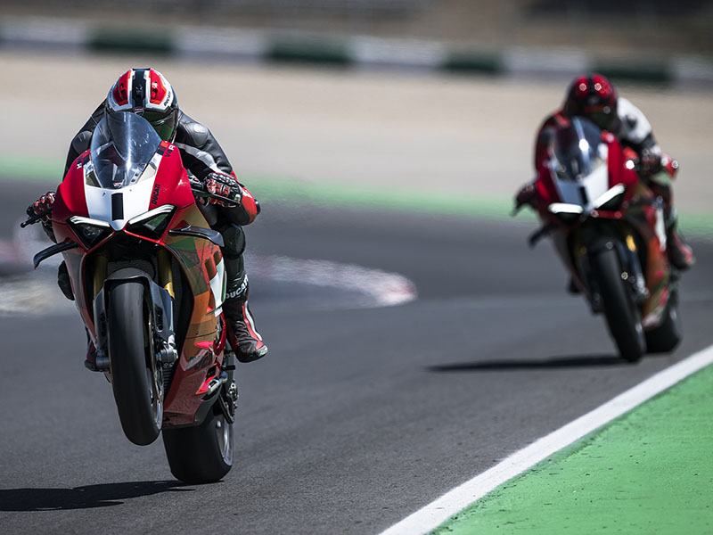 2024 Ducati Panigale V4 R in Foxboro, Massachusetts - Photo 15