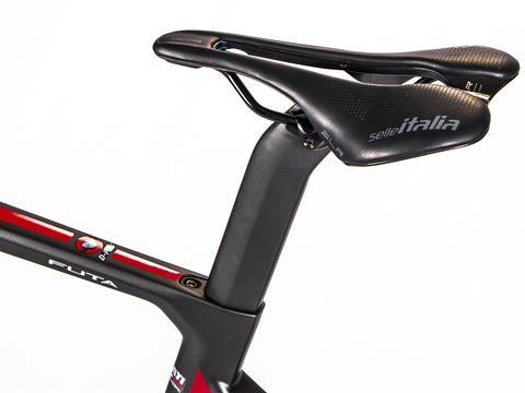 2025 Ducati Futa - L in Portland, Oregon - Photo 5