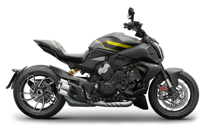 2025 Ducati Diavel V4 in Portland, Oregon - Photo 1