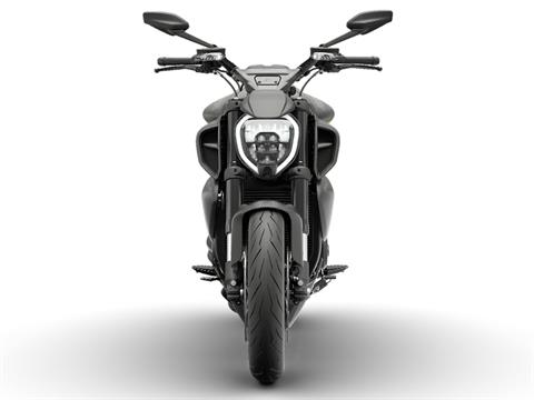 2025 Ducati Diavel V4 in Portland, Oregon - Photo 5