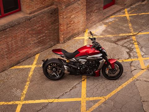 2025 Ducati XDiavel V4 in Portland, Oregon - Photo 12