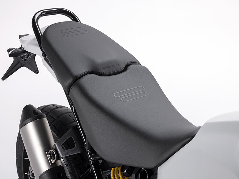 2025 Ducati DesertX in Portland, Oregon - Photo 14