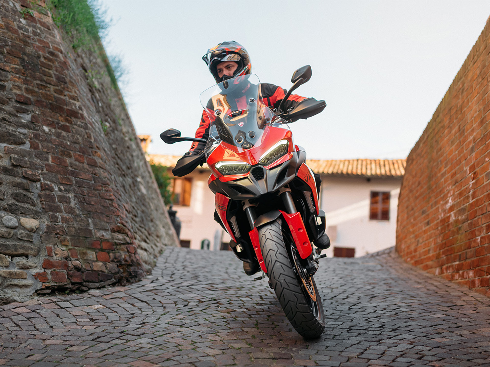 2025 Ducati Multistrada V2 S in Portland, Oregon - Photo 14