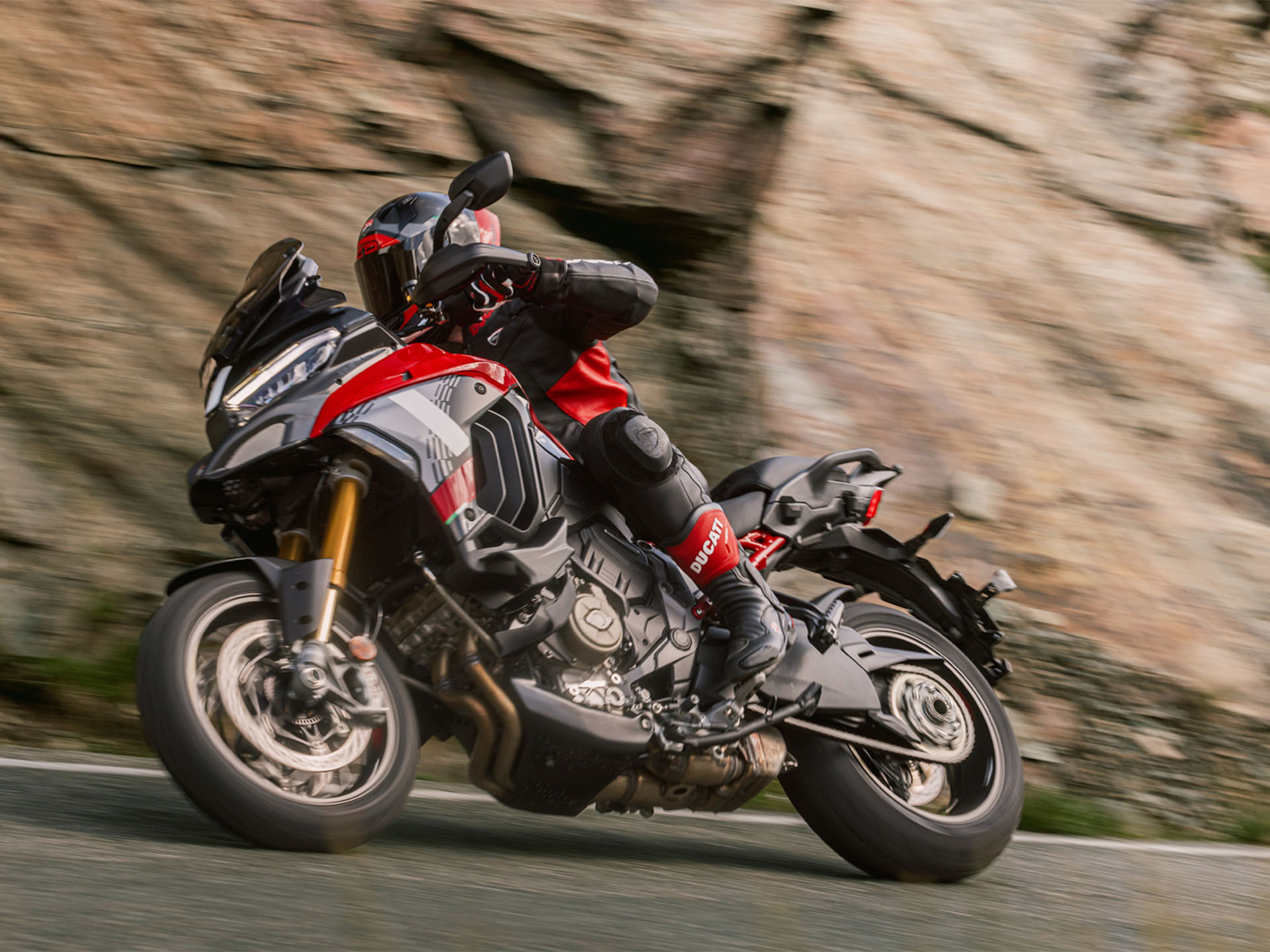 2025 Ducati Multistrada V4 Pikes Peak in Portland, Oregon - Photo 14