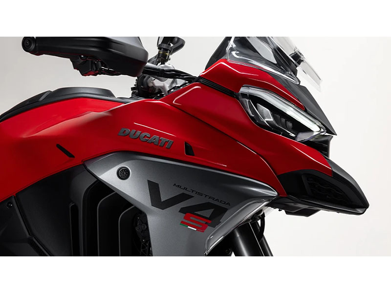 2025 Ducati Multistrada V4 S Travel & Radar in Portland, Oregon - Photo 9