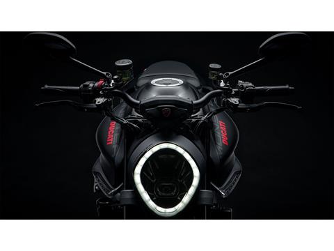 2025 Ducati Monster in Portland, Oregon - Photo 5