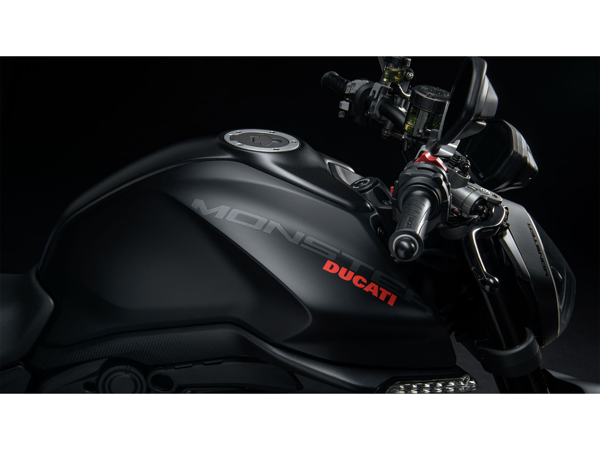 2025 Ducati Monster in Portland, Oregon - Photo 7