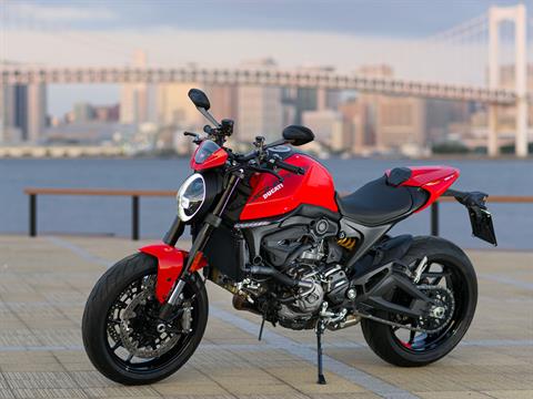 2025 Ducati Monster + in Portland, Oregon - Photo 10