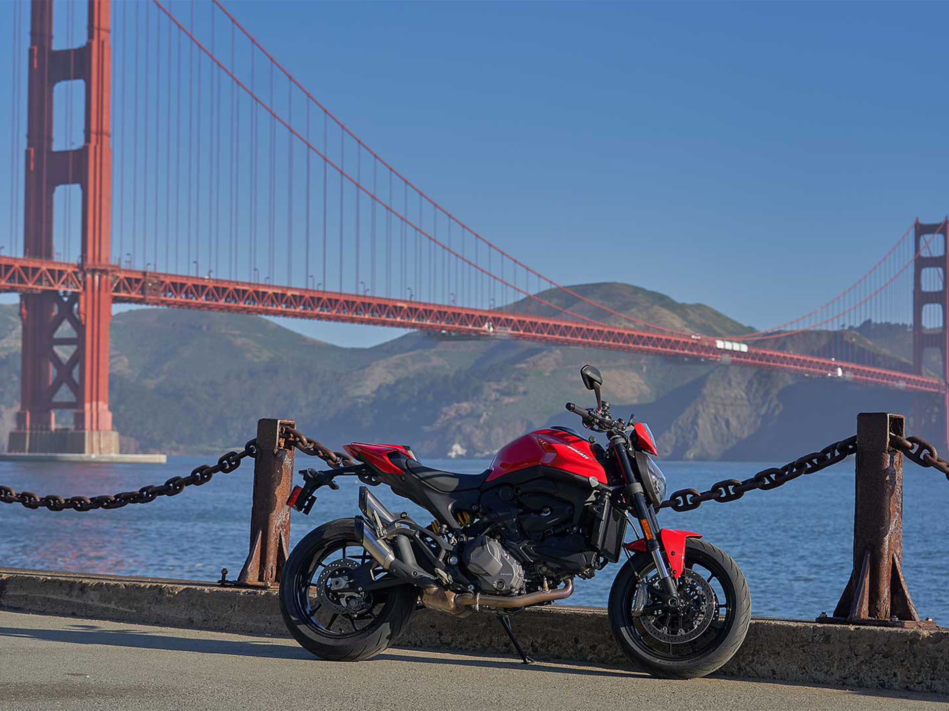 2025 Ducati Monster + in Portland, Oregon - Photo 12