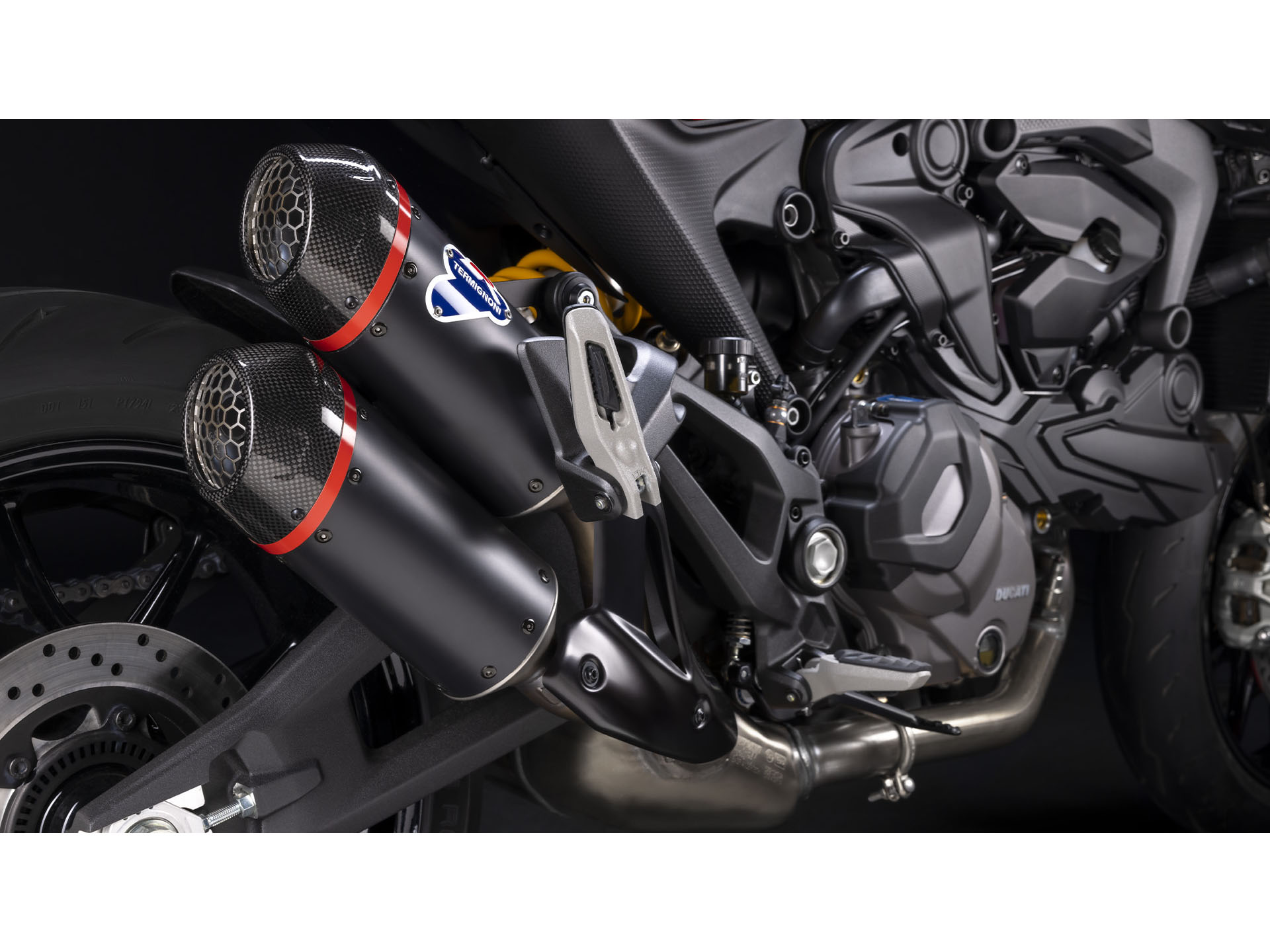 2025 Ducati Monster SP in Portland, Oregon - Photo 12