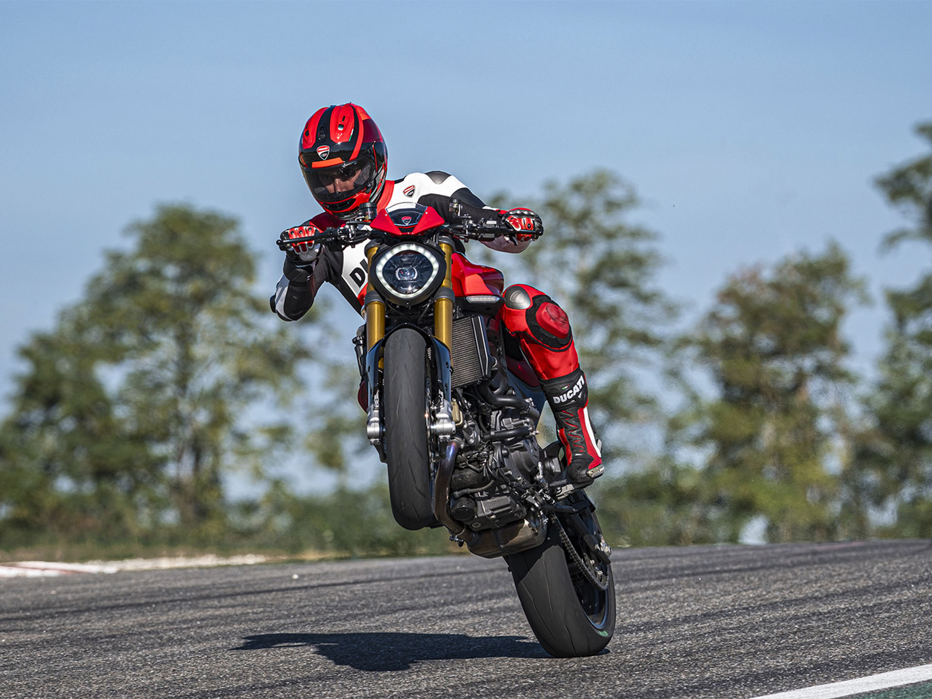 2025 Ducati Monster SP in Portland, Oregon - Photo 16