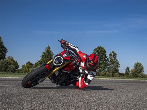 2025 Ducati Monster SP in Portland, Oregon - Photo 20