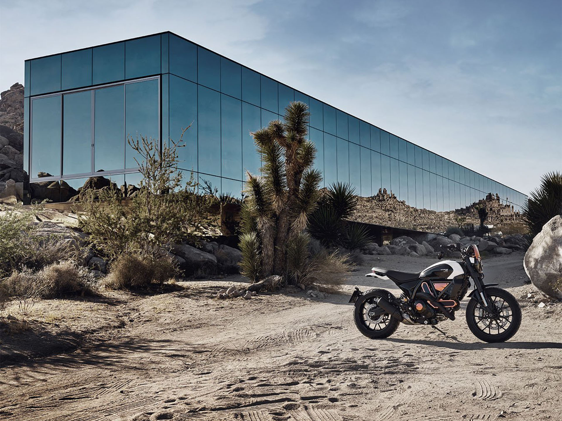 2025 Ducati Rizoma Edition in Portland, Oregon - Photo 13