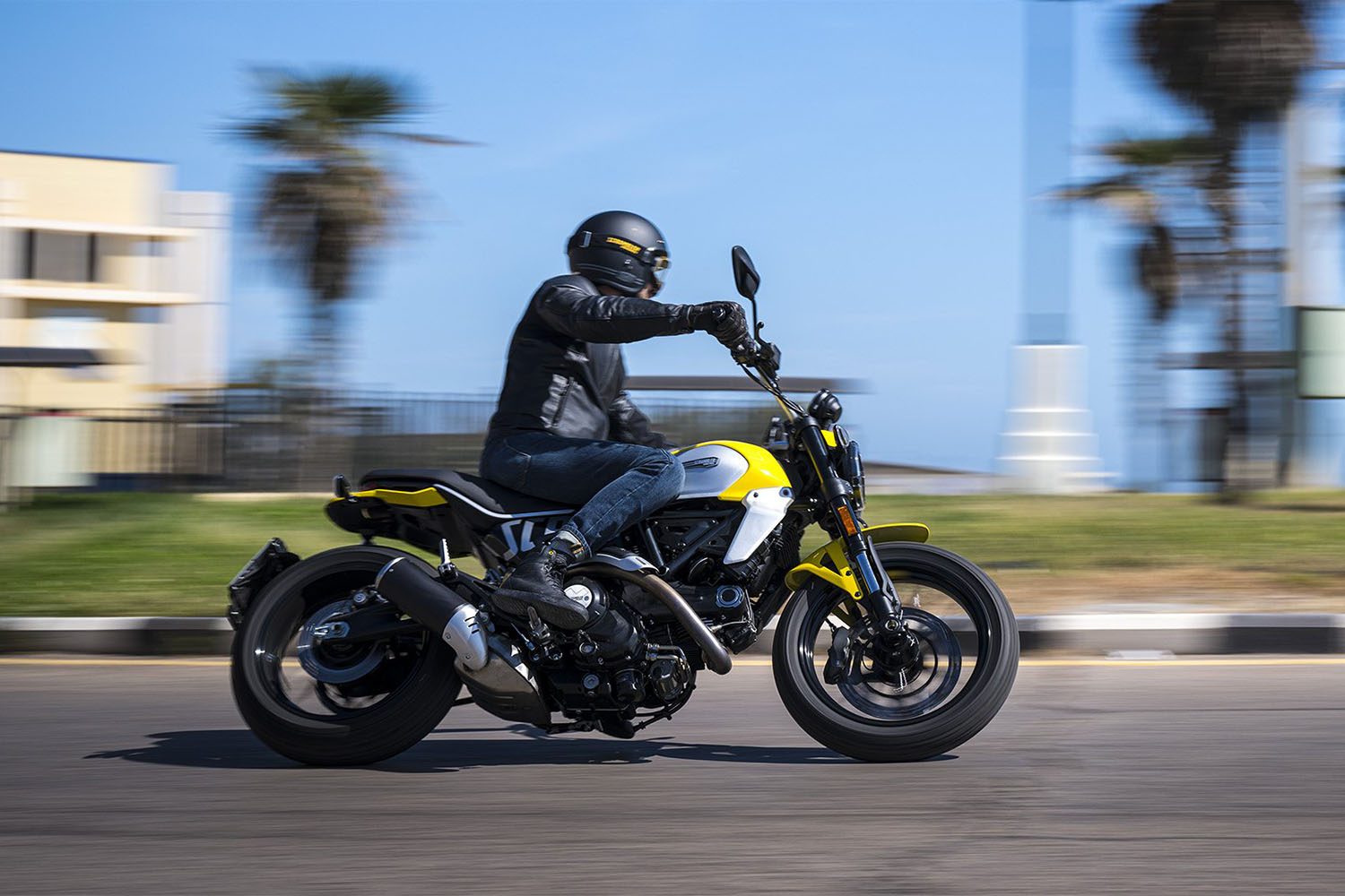 2025 Ducati Scrambler Icon in Foxboro, Massachusetts - Photo 12