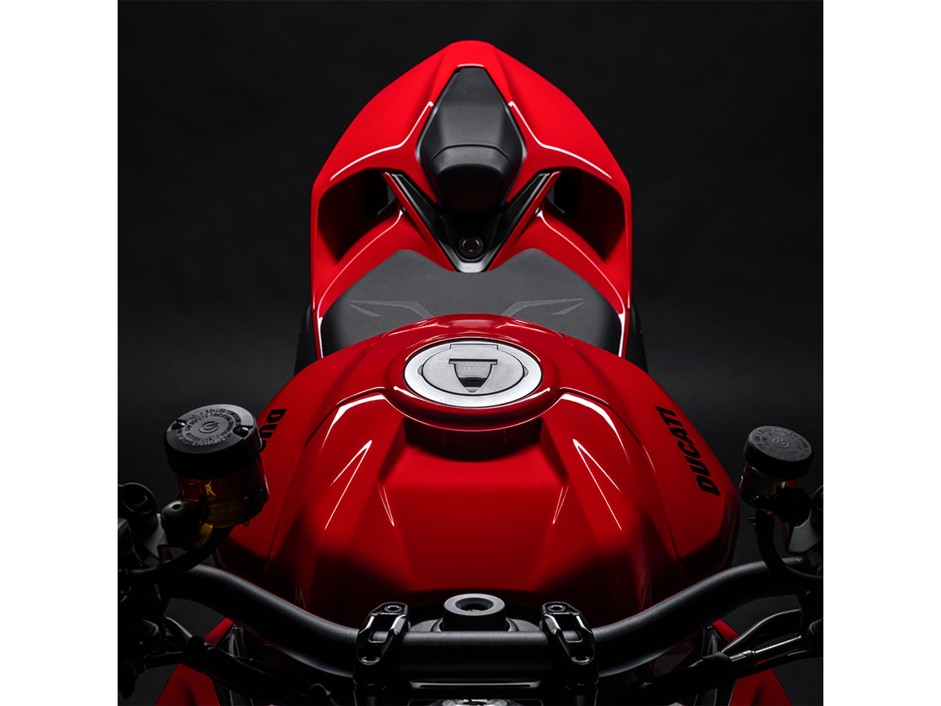 2025 Ducati Streetfighter V2 in Portland, Oregon - Photo 13