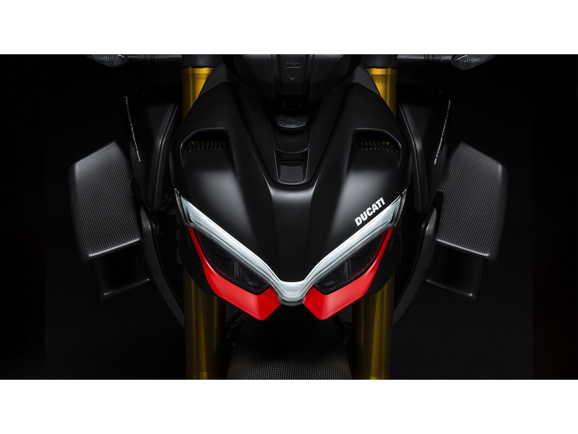 2025 Ducati Streetfighter V4 SP2 in Foxboro, Massachusetts