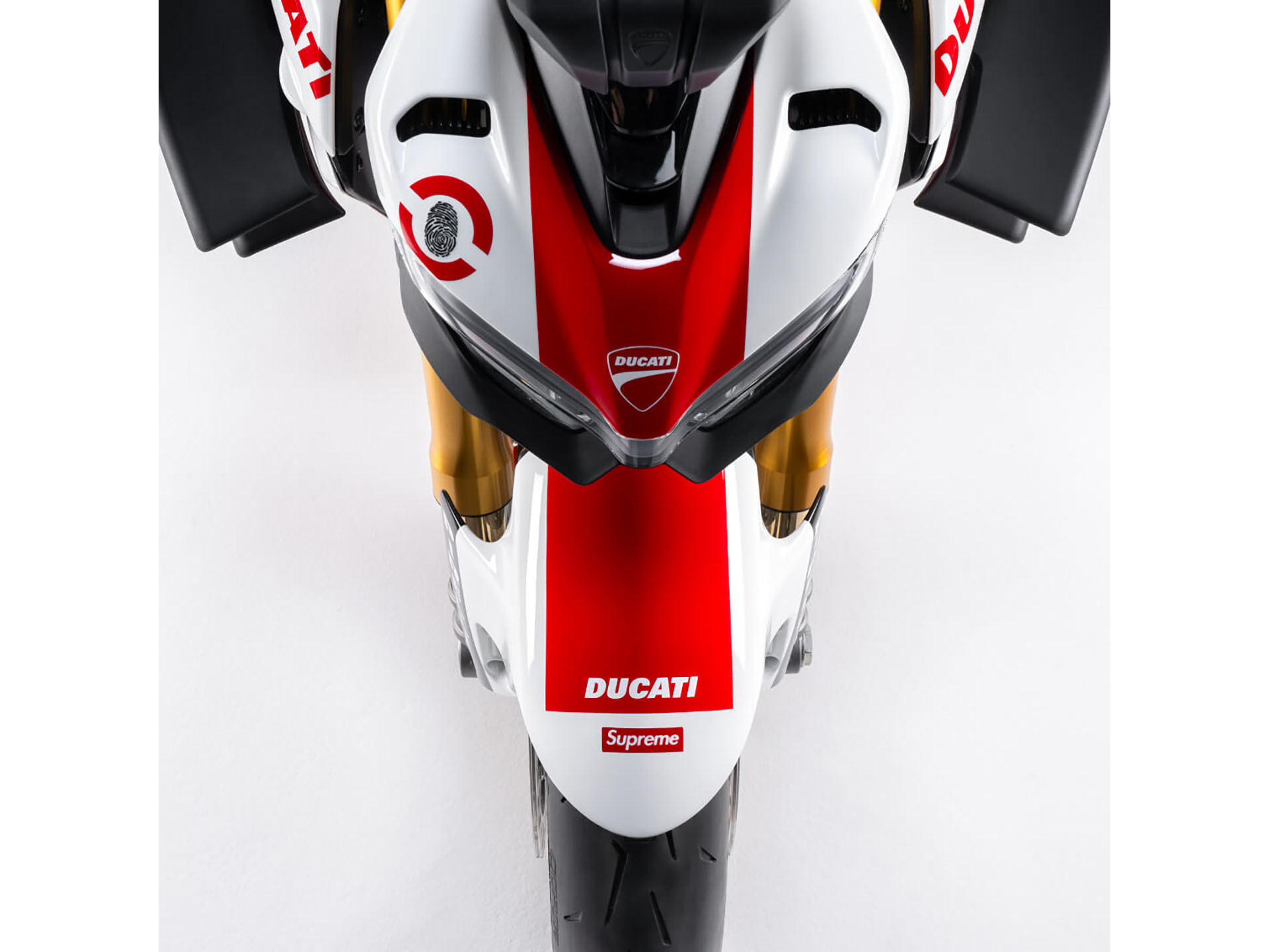 2025 Ducati Streetfighter V4 Supreme in Portland, Oregon - Photo 7