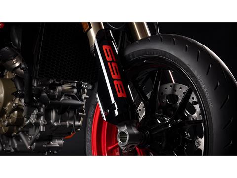 2025 Ducati Hypermotard 698 Mono RVE in Foxboro, Massachusetts - Photo 6