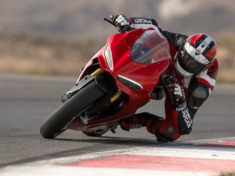 2025 Ducati Panigale V2 in Portland, Oregon - Photo 16