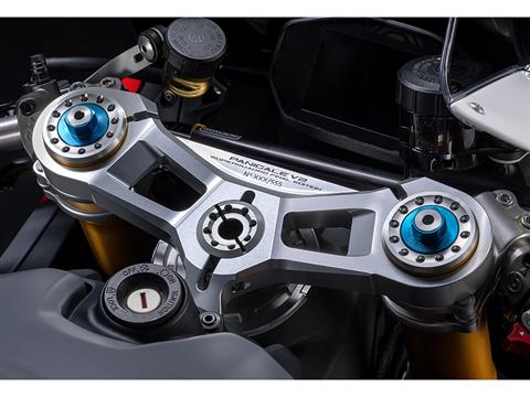 2025 Ducati Panigale V2 Superquadro Final Edition in Foxboro, Massachusetts - Photo 3